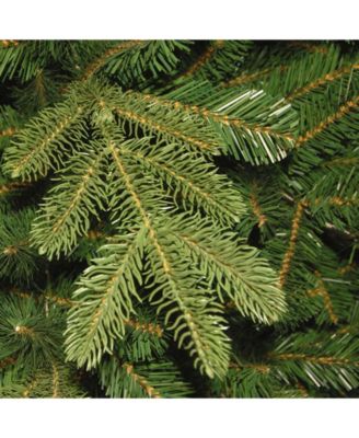 National Tree Company 7 .5' Feel Real Norwegian Spruce Hinged Tree with 750 Clear Lights