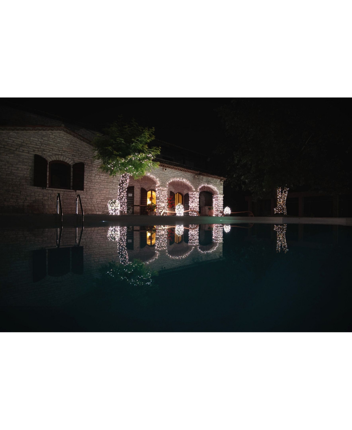 Twinkly App Control Icicle Light With 190 Aww Led Lights