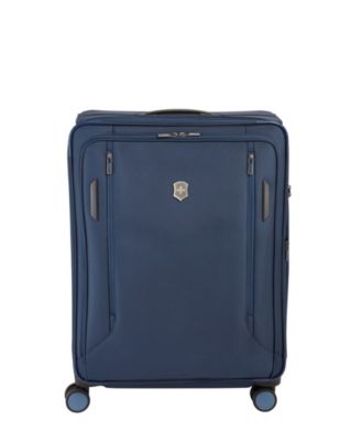 victorinox large suitcase