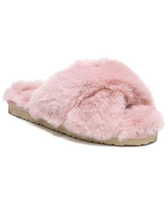 macys fuzzy slippers