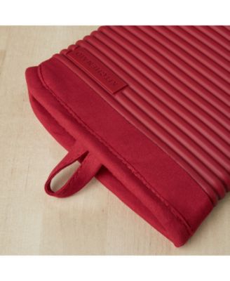 Ribbed Soft Silicone 2-Pc. Oven Mitt Set