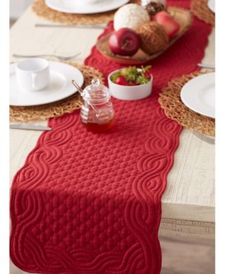 Quilted Farmhouse Table Runner