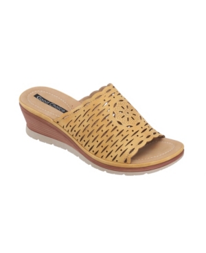 Gc Shoes Maddy Wedge Sandal Slides Women's Shoes