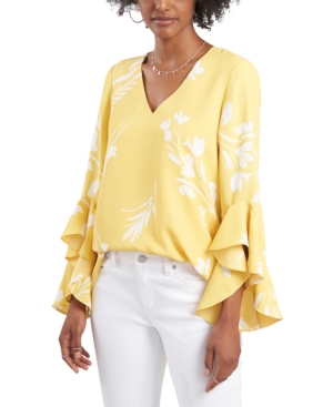 Vince Camuto Petite Flutter Sleeve Floral Whisps V- Neck Tunic In Pale Lemon