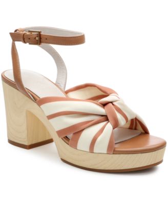 robin sandal coach