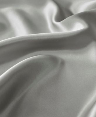 25-Momme Mulberry Silk Pillowcase, Queen