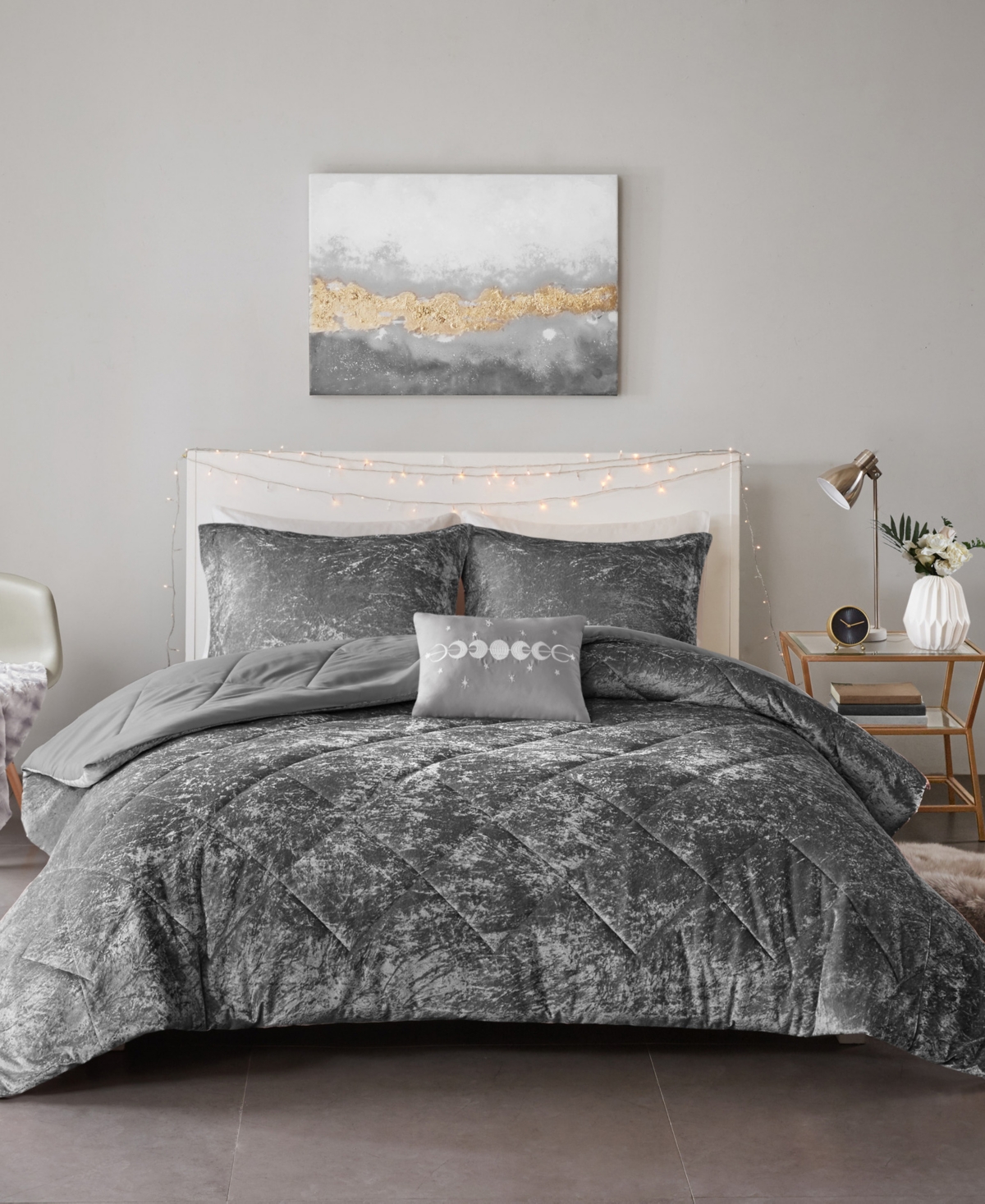Intelligent Design Felicia Velvet 4-pc. Comforter Set, King/california King In Gray