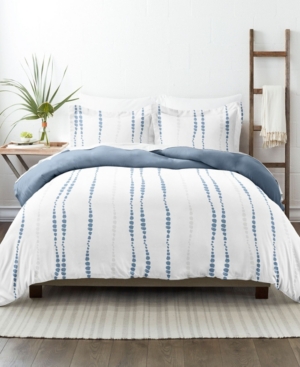 Ienjoy Home Home Collection Premium Ultra Soft Urban Vibe Pattern 3 Piece Reversible Duvet Cover Set, King/calif In Navy