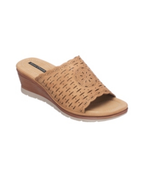 Gc Shoes Maddy Wedge Sandal Slides Women's Shoes