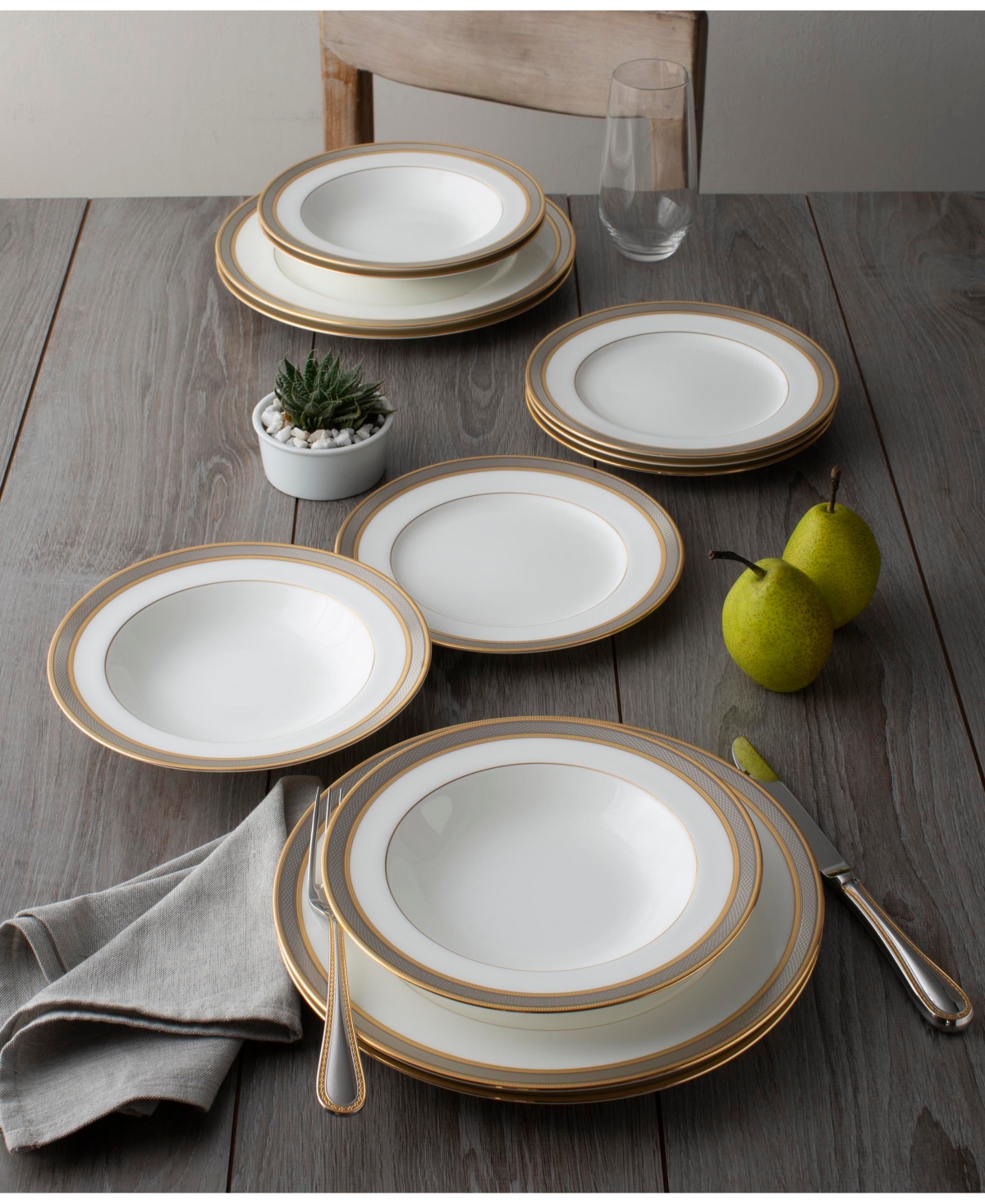 Noritake Brilliance 12-piece Dinnerware Set, Service For 4