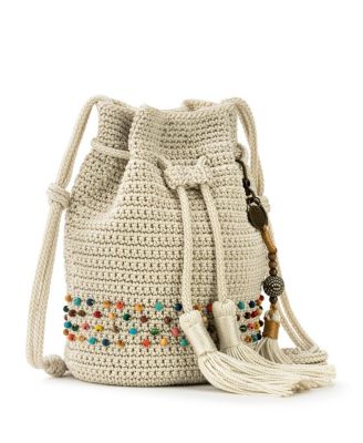 the sak sayulita crochet wristlet