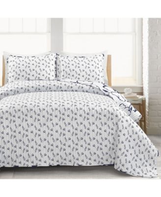 Scandinavian Floral 3 Piece Quilt Set, Full/Queen