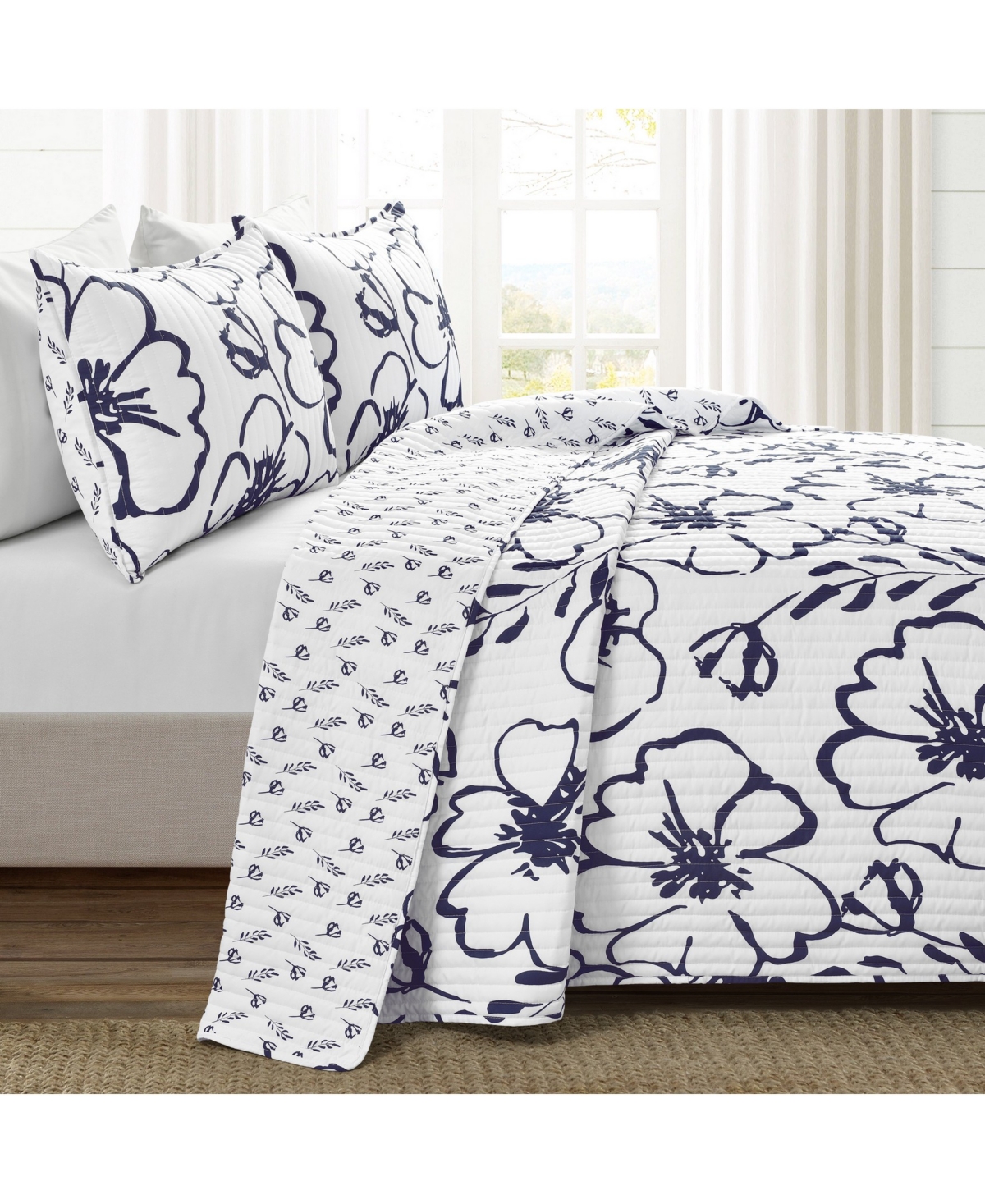 Lush Decor Scandinavian Floral 3 Piece Quilt Set, - White