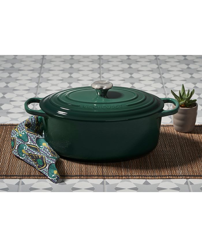 Any thoughts on the large Signature soup pot (7.5 qt.)? : r/LeCreuset