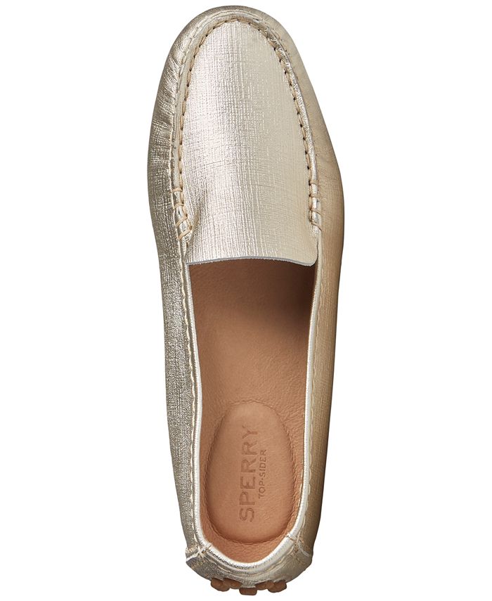 sperry driving moccasins