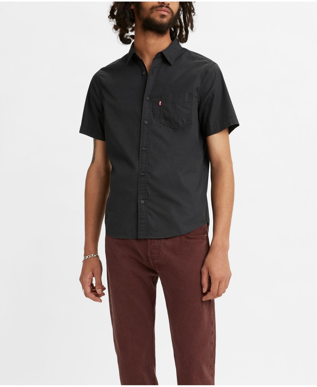 Levi's Men's Classic 1 Pocket Short Sleeve Regular Fit Shirt In Jet Black