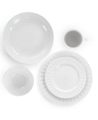 Sienna 18 Pc. Dinnerware Set, Service for 4