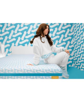 Simmons Charli & Dixie 10" Cushion Firm Mattress- King