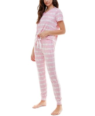V-Neck T-Shirt & Jogger Pants Pajama Set
