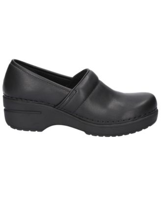 Easy Works by Women's Lead Slip Resistant Clogs