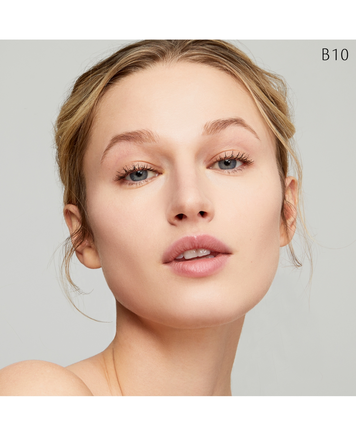 Clé De Peau Beauté Radiant Fluid Foundation Natural Spf 25 In B10 Light Beige