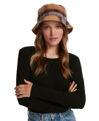 Steve Madden - Logo Plate Brushed Bucket Hat