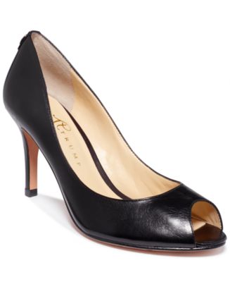 macy's brown pumps