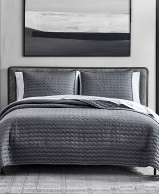 Vera Wang CLOSEOUT! Herringbone Stitch 3 Piece Quilt Set, Queen