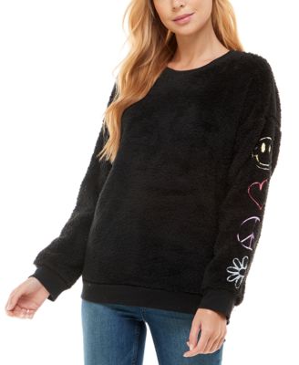 derek heart camo sweatshirt
