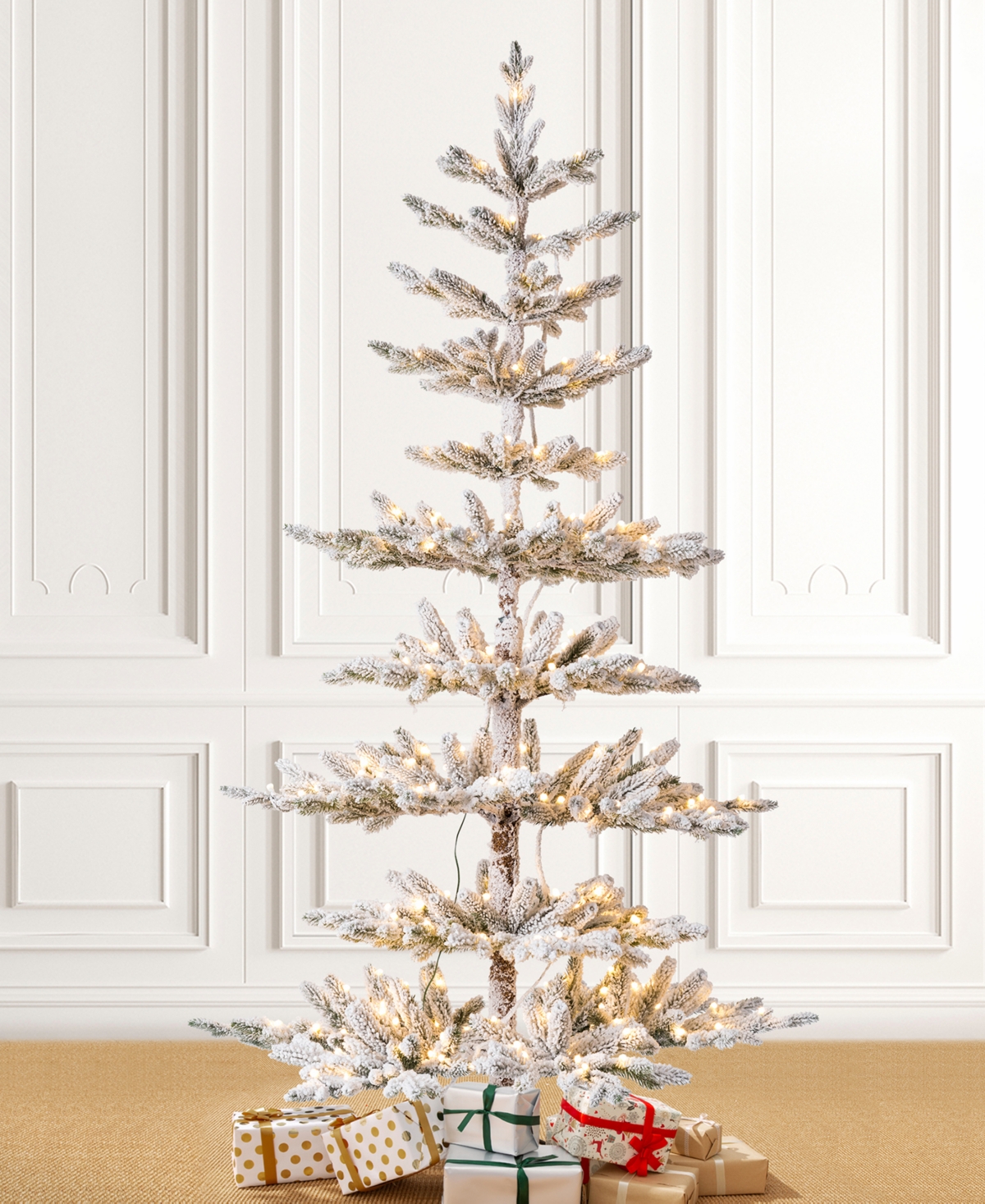 Glitzhome Deluxe Pre-Lit Flocked Pine Artificial Christmas Tree with 300 Warm White Lights,