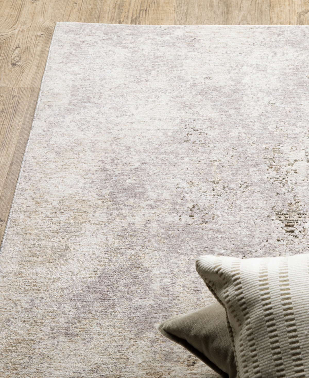 Jhb Design Veil VEI50J 6'7x9'6 Area Rug