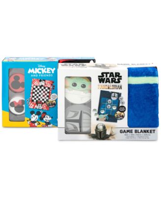 Star Wars CLOSEOUT! TicTacToe Blanket with Game Pieces