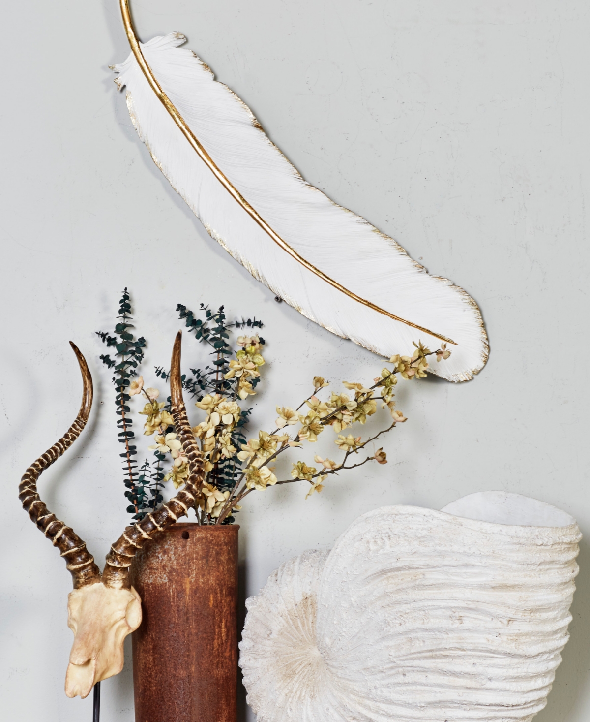 CosmoLiving by CosmopolitanEclectic Polystone Wall Decor, 7