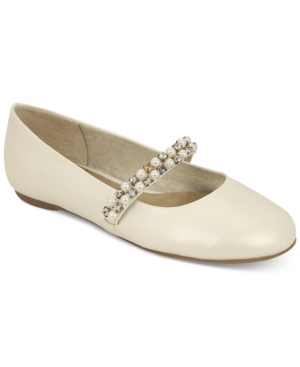 Shop Nina Girls' Or Little Girls' Nataly Shoes In Bone Pearl
