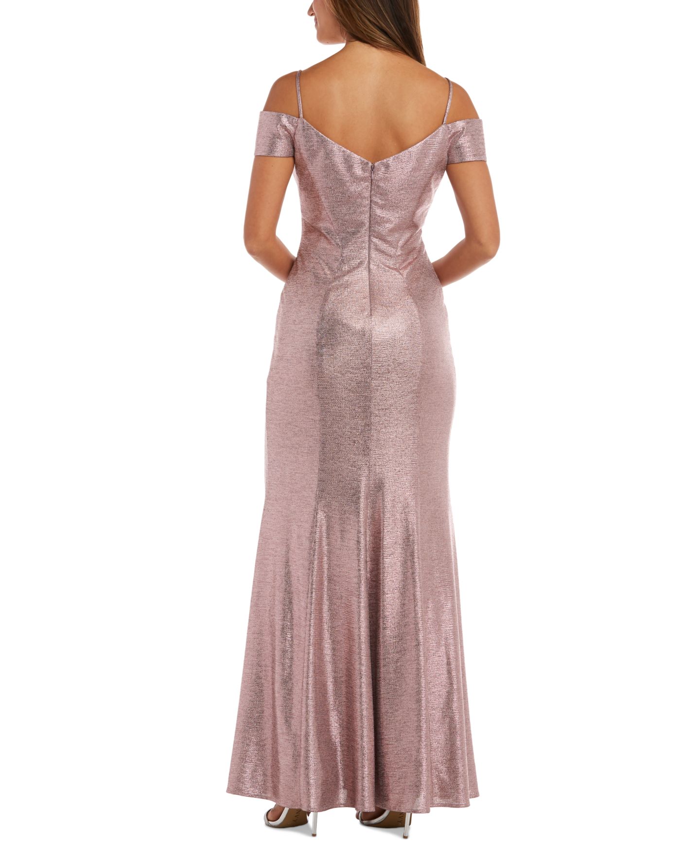 Женское платье R & M Richards Nightway Cold-Shoulder Foil Gown, цвет: Розовый / Золотой — фото 2