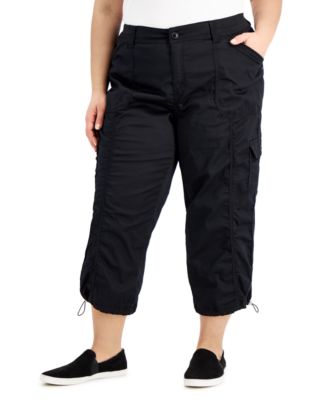 Black Capri Pants With Pockets