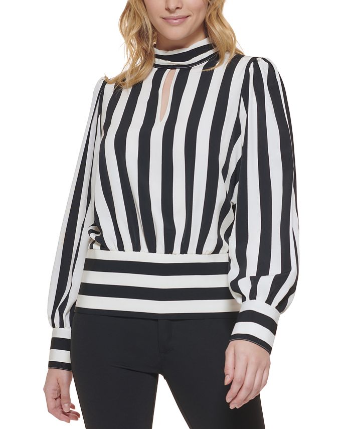 Keyhole smocked top outlet