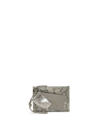 Vince Camuto