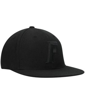 Men's Florida Gators Black On Black Fitted Hat