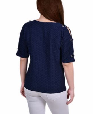 Women's Short Sleeve Honeycomb Textured Grommet Top