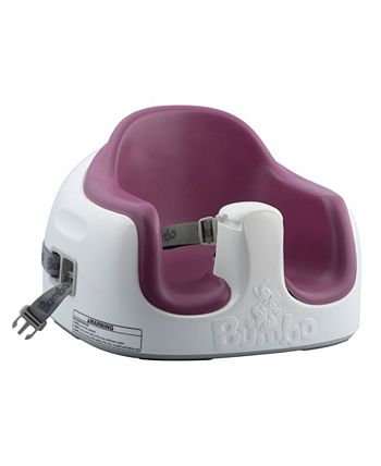 Bumbo with store tray and straps