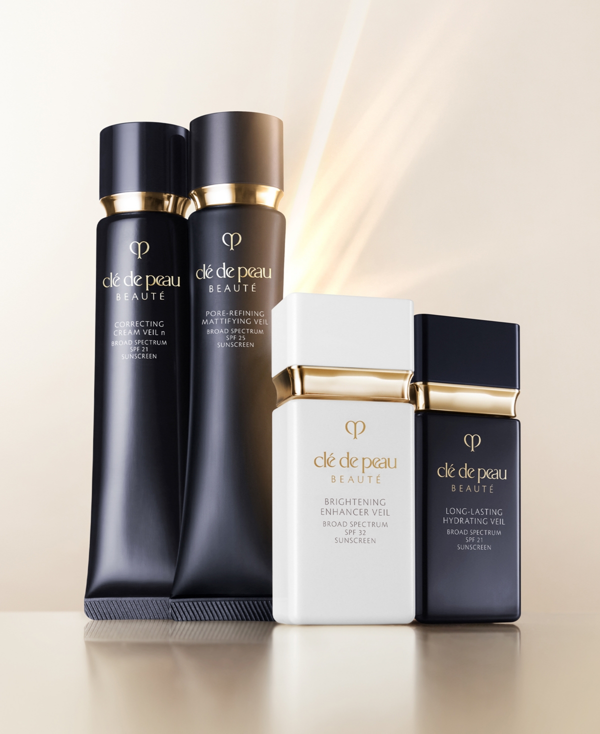 Cle de Peau Beaute Brightening Enhancer Veil Spf 32, oz