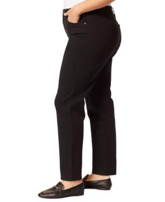 Plus Size Amanda Jean, in Regular & Short 