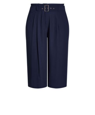 Plus Size Easy Crop Pant