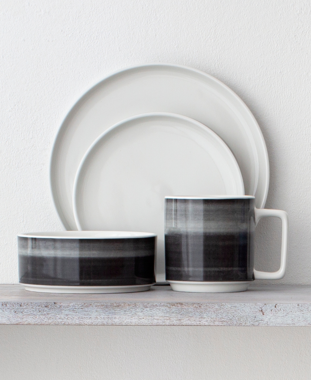 Noritake Colorstax Ombre 4-piece Place Setting Stax In Black