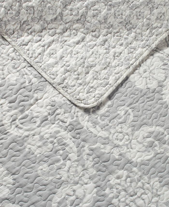 Laura Ashley CLOSEOUT! Quilt Set, Twin Macy's