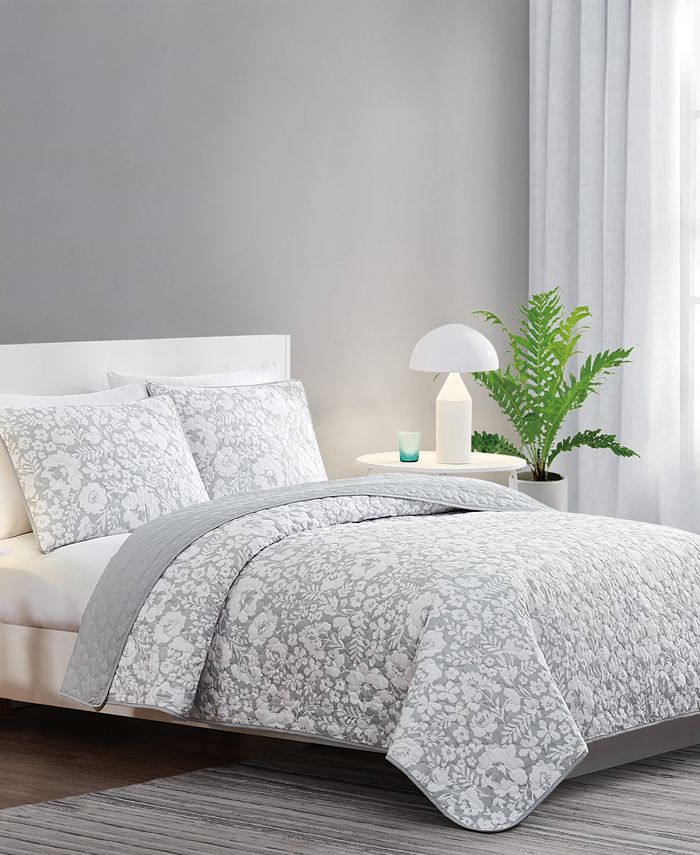 Truly Soft Kiki Blue Quilt Set, Twin Macy's