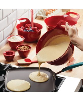 10-Pc. Mix and Measure Mixing Bowl Measuring Cup and Utensil Set