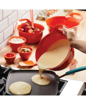 10-Pc. Mix and Measure Mixing Bowl Measuring Cup and Utensil Set