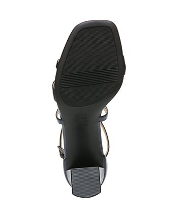 naturalizer tiff ankle strap sandals